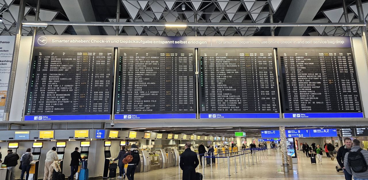 United Airlines FRA Terminal