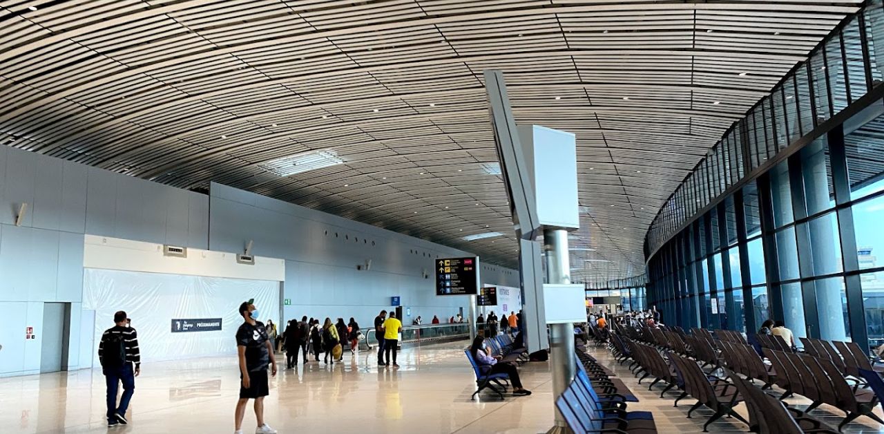 United Airlines PTY Terminal