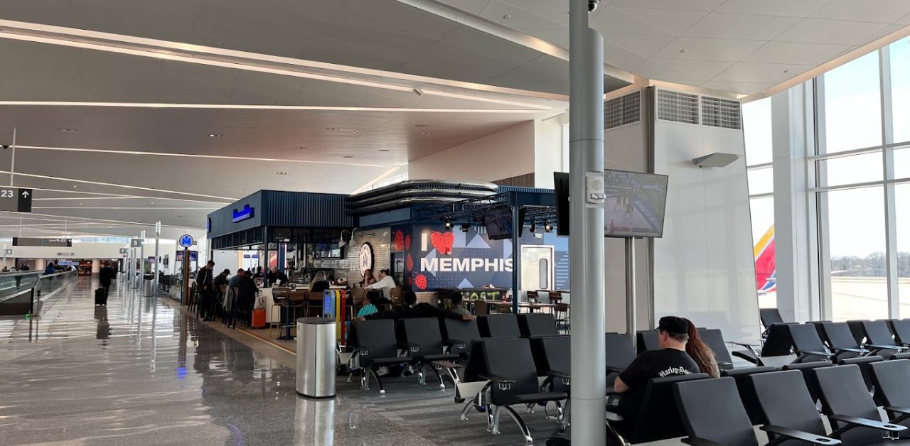 Allegiant Air MEM Terminal
