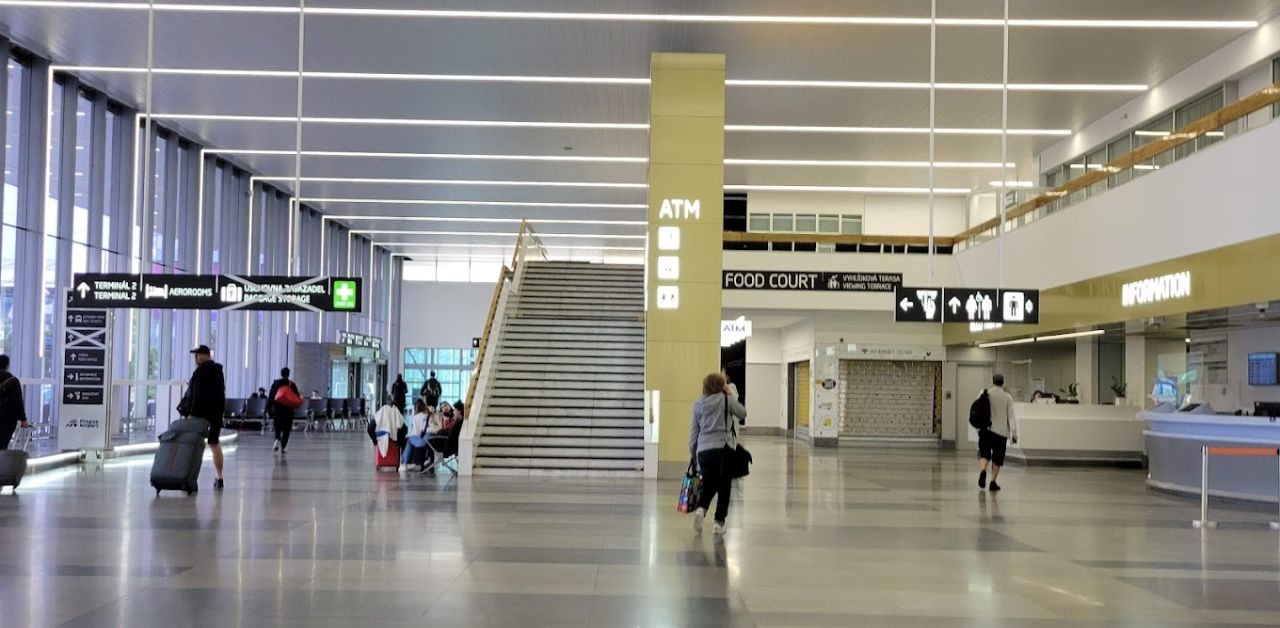 Brussels Airlines PRG Terminal